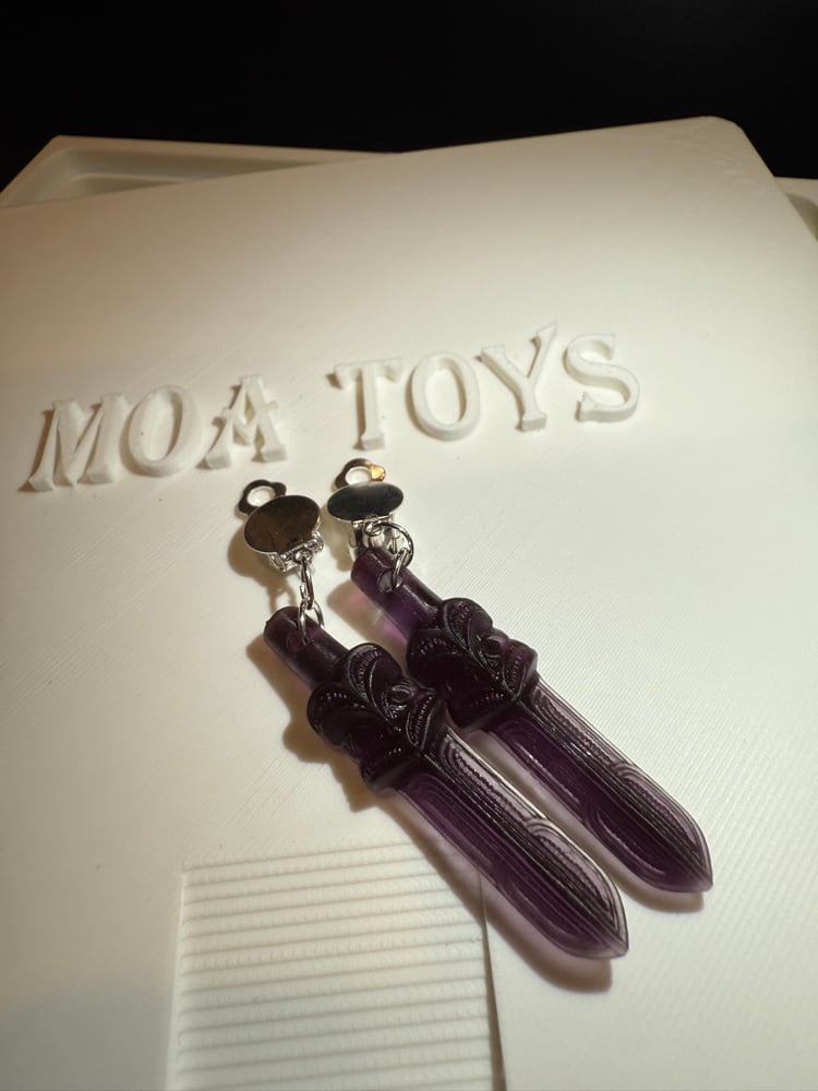 Clip-on Taiaha earrings